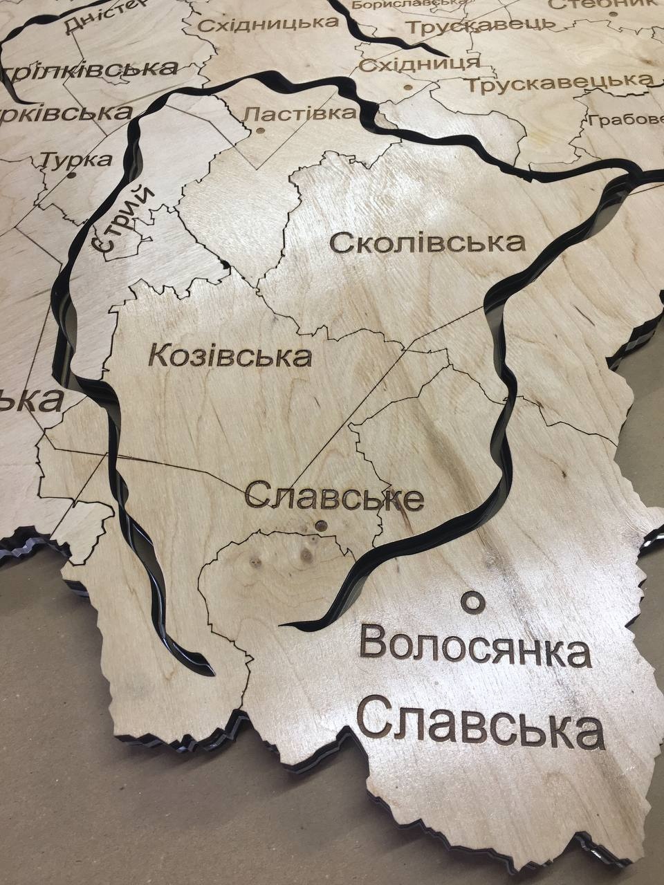 Дерев'яна Карта Львівської області natural 180x170 см 110016 фото