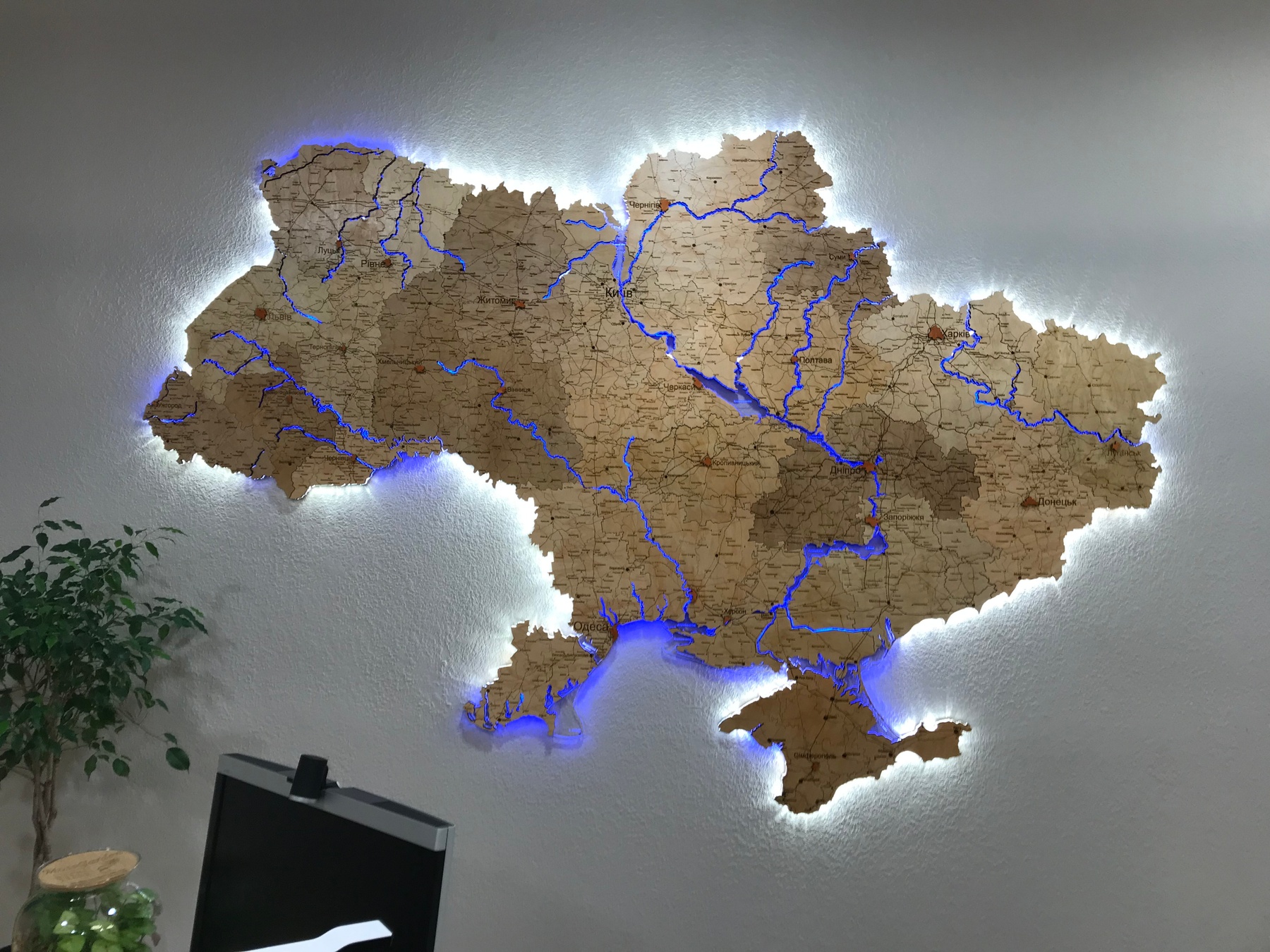 Дерев'яна Карта України "XXL" 280 x 190 см 29096553 фото