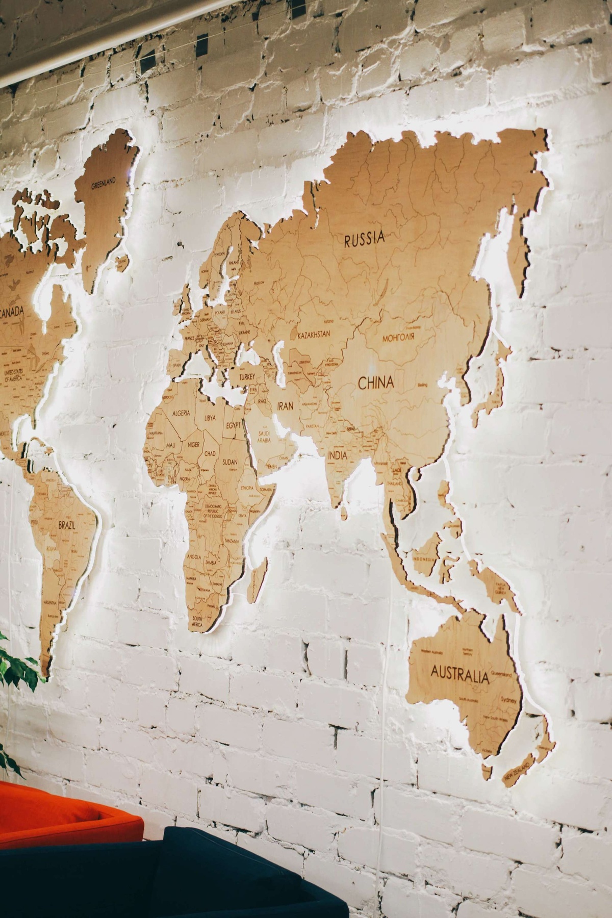 Wooden World Map "L" 150x260 cm